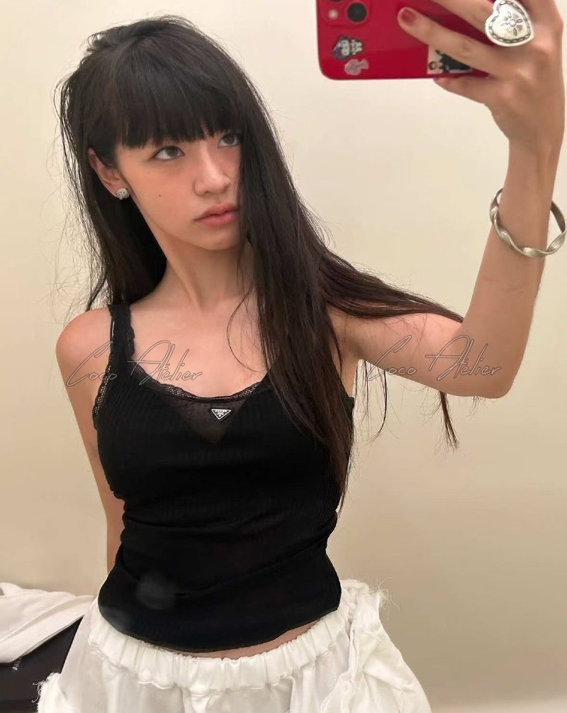 PR See-through sleeveless shirt