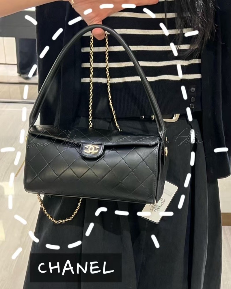26A Chain Handle Bowling Bag
