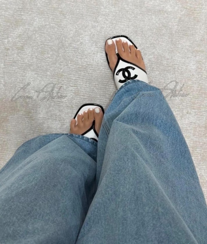 flip-flops sandals